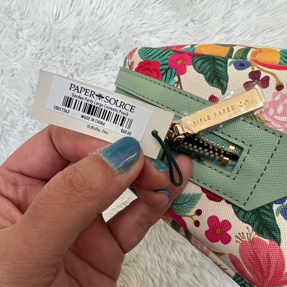 NWT Rifle Paper Co. Large Cosmetic Bag Garden Party - Picture 3 of 7